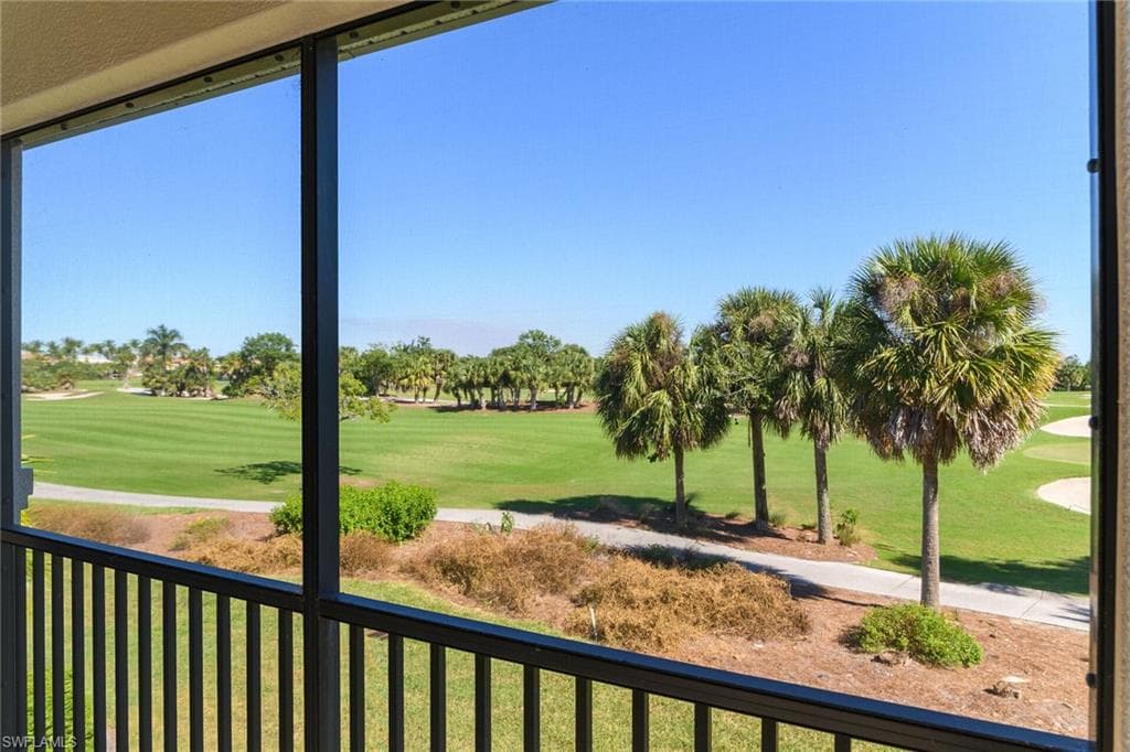 1294 Rialto WAY # 202, NAPLES FL 34114-10