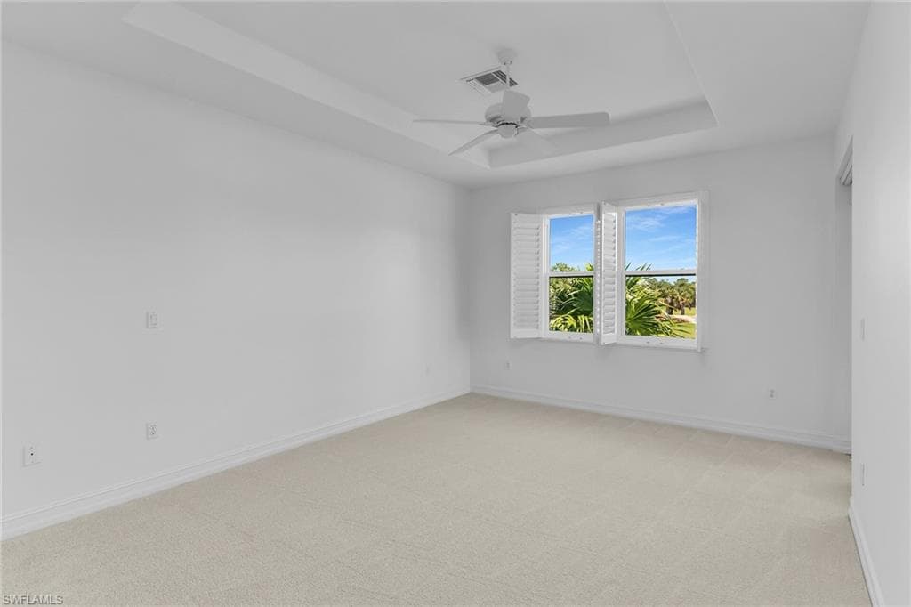 1294 Rialto WAY # 202, NAPLES FL 34114-18