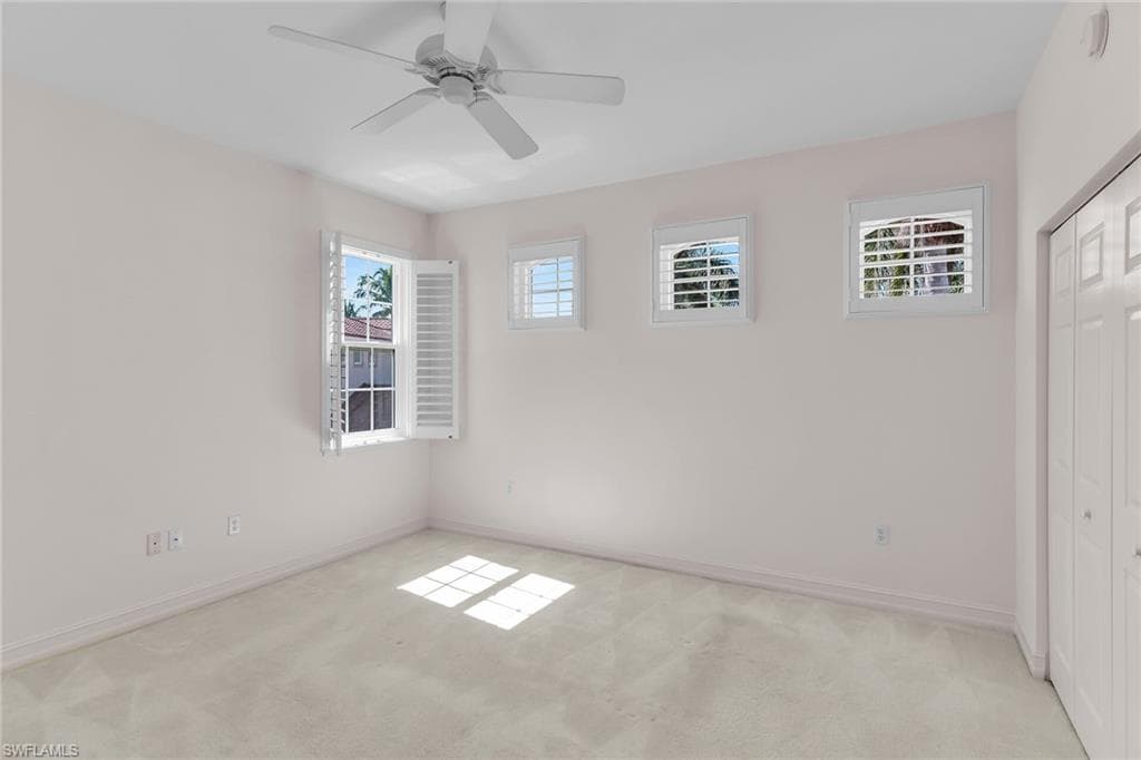 1294 Rialto WAY # 202, NAPLES FL 34114-24