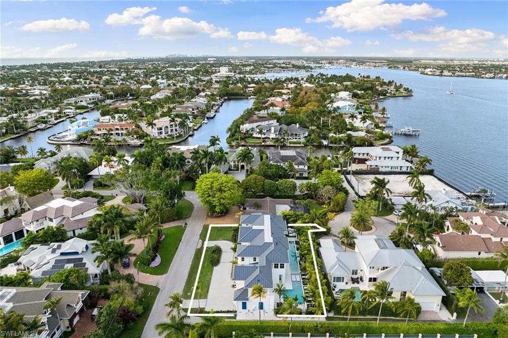2131 Marina DR-41