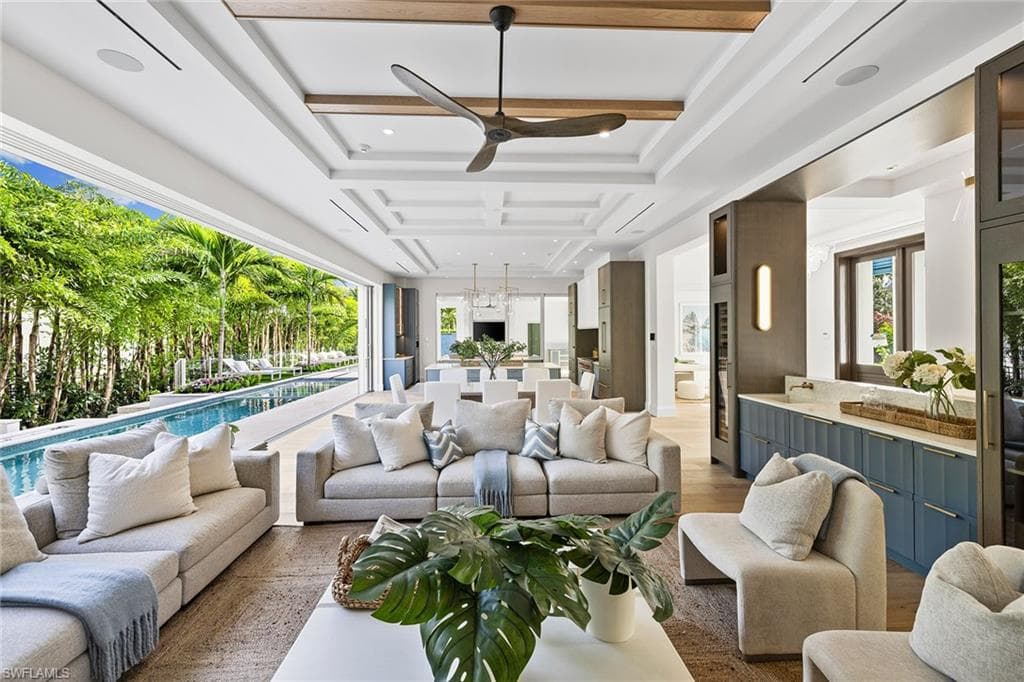 2131 Marina DR-8