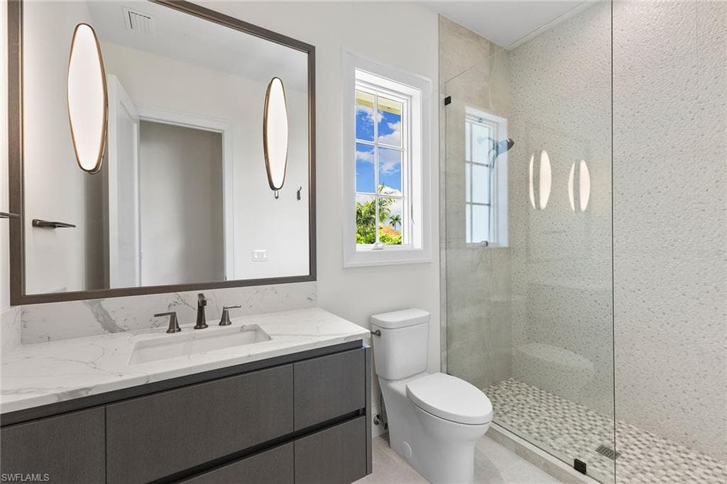 2131 Marina DR-29