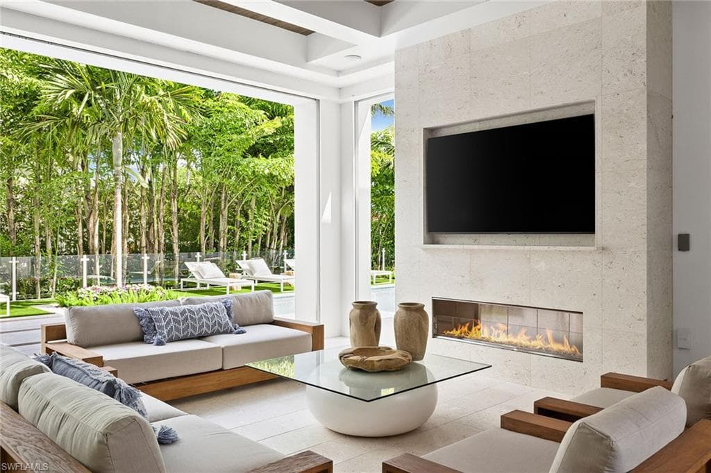 2131 Marina DR-17