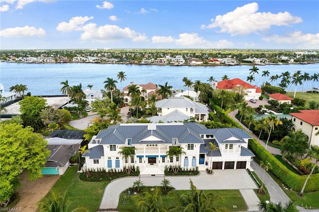 2131 Marina DR-39