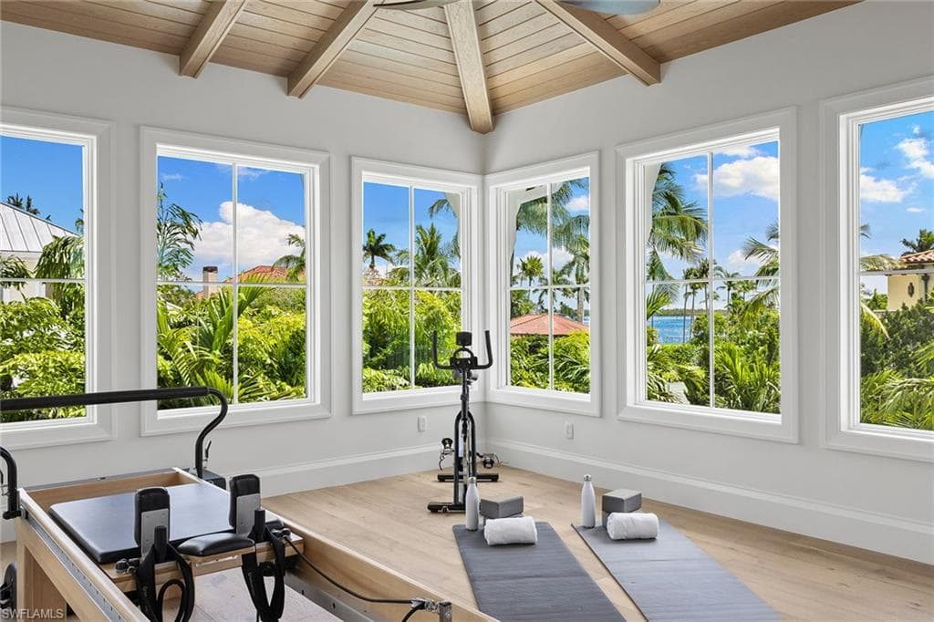 2131 Marina DR-34