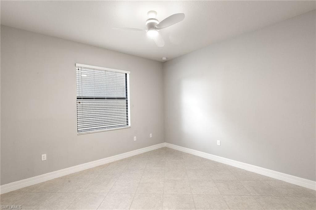 4384 Aurora ST, NAPLES FL 34119-26