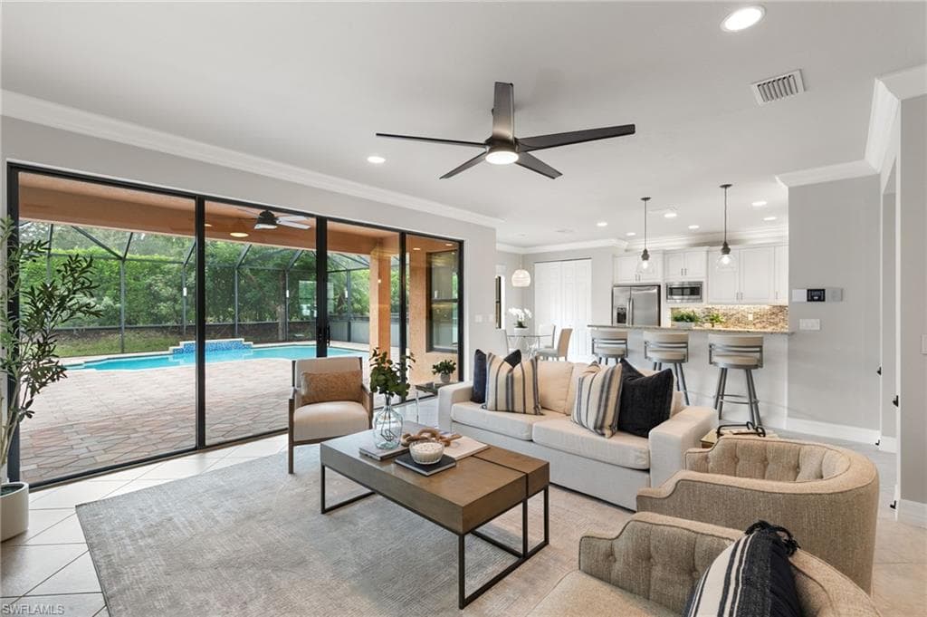 4384 Aurora ST, NAPLES FL 34119-10