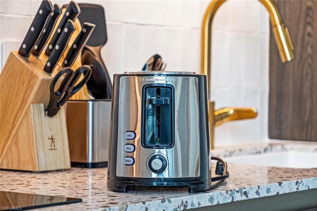 159 NE 6th ST # 5101, MIAMI FL 33132-12