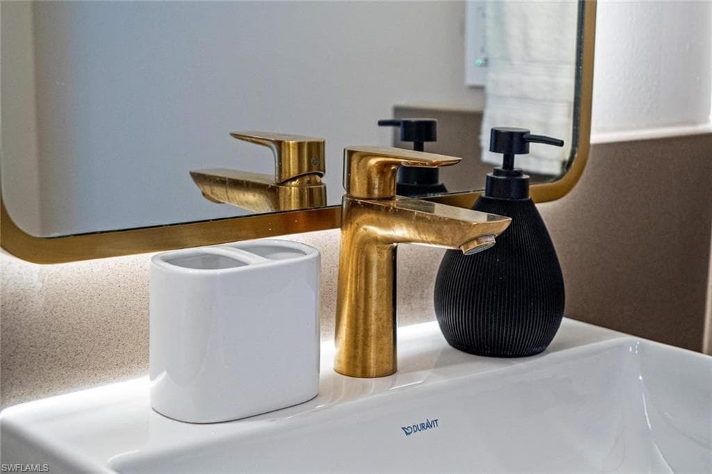 159 NE 6th ST # 5101, MIAMI FL 33132-33