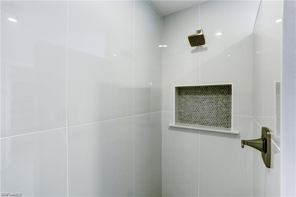 14047 Danpark LOOP, FORT MYERS FL 33912-27