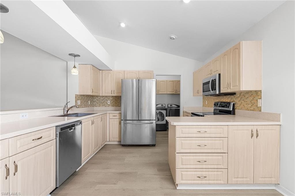 28790 Hunters CT, BONITA SPRINGS FL 34135-8