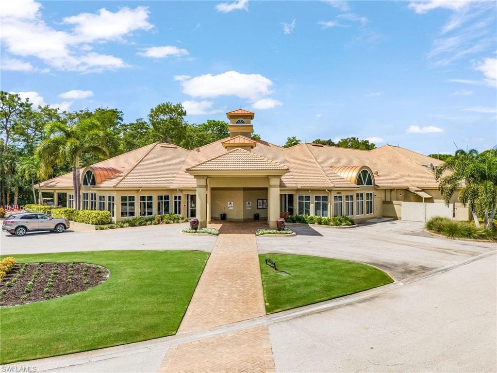 28790 Hunters CT, BONITA SPRINGS FL 34135-36