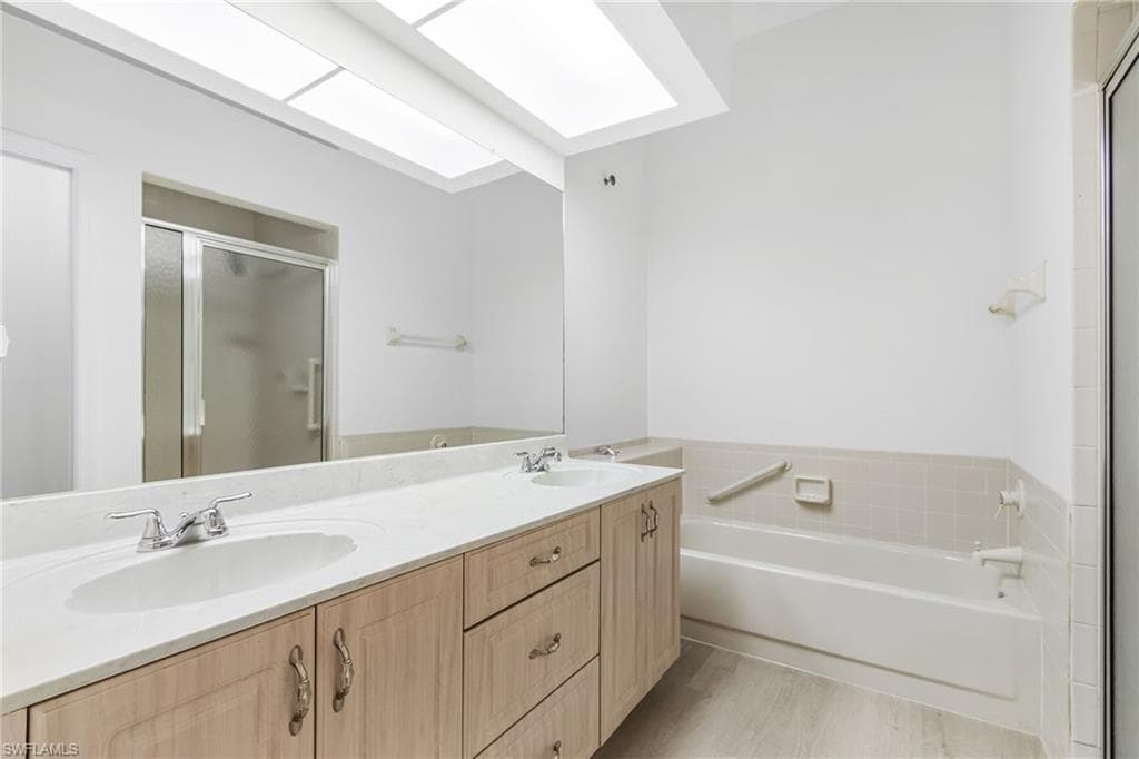 28790 Hunters CT, BONITA SPRINGS FL 34135-20