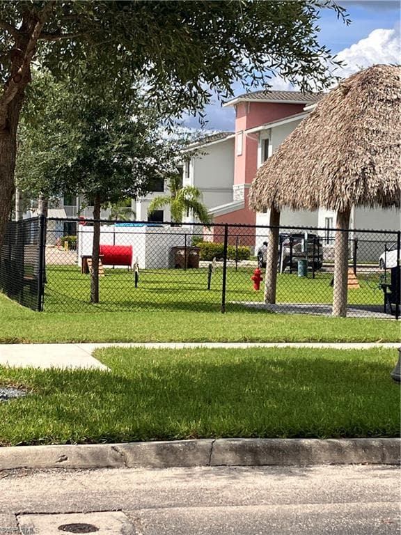 2904 Tuscan DR # 303, CAPE CORAL FL 33909-2