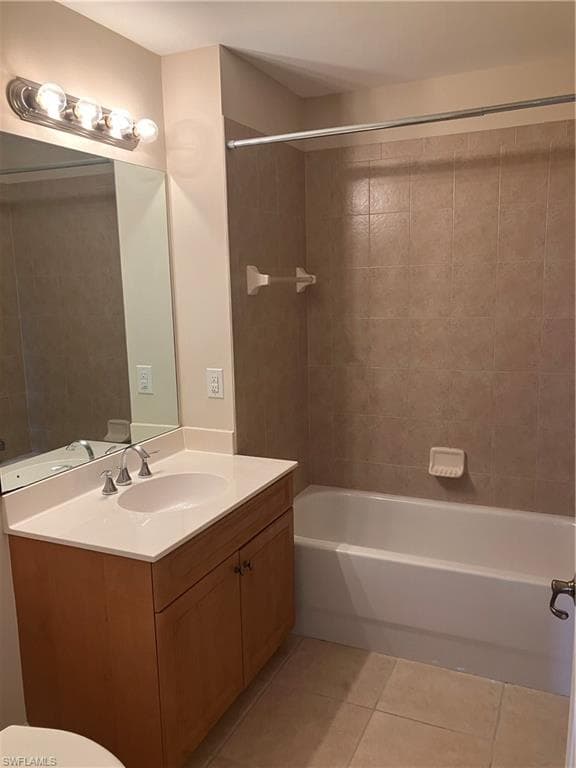 2904 Tuscan DR # 303, CAPE CORAL FL 33909-4