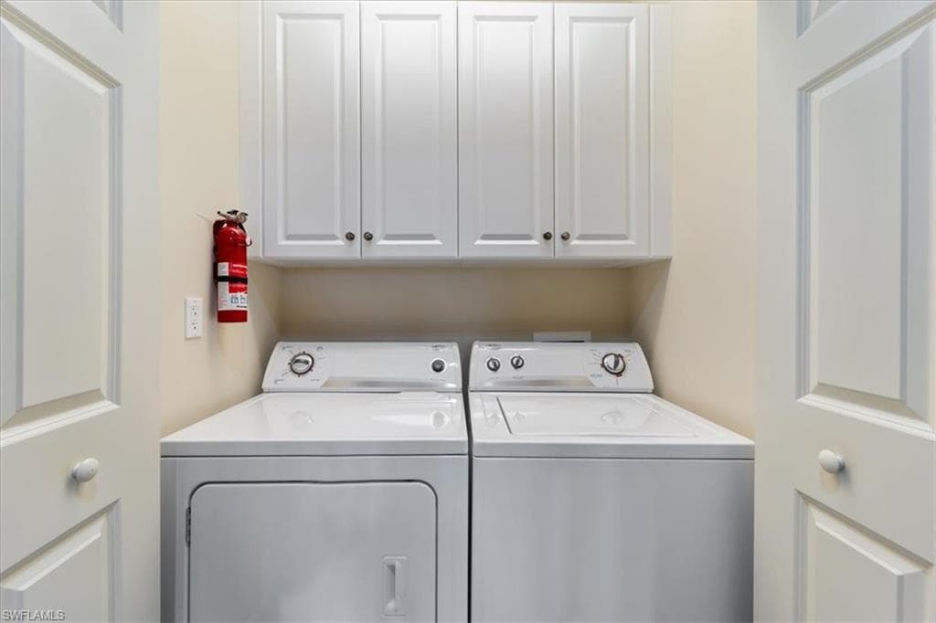 5068 Annunciation CIR # 4302, IMMOKALEE FL 34142-24