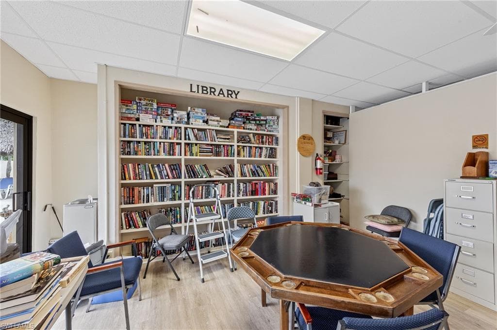 16 San Remo CIR, NAPLES FL 34112-33