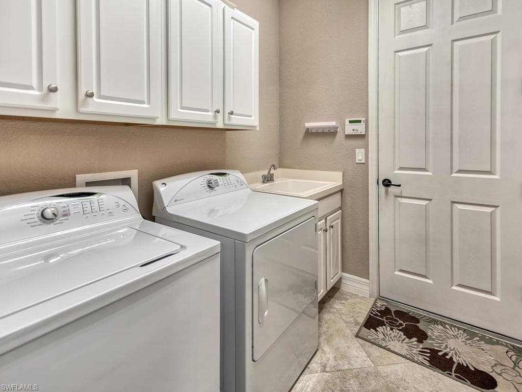 9491 Piacere WAY, NAPLES FL 34113-19