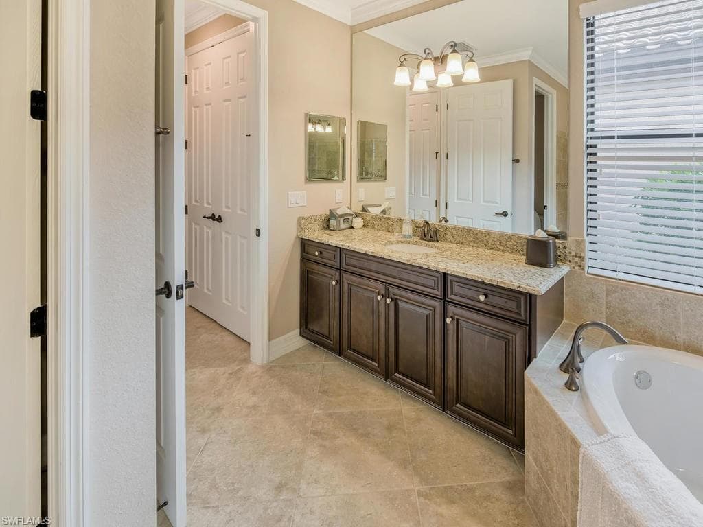 9491 Piacere WAY, NAPLES FL 34113-13