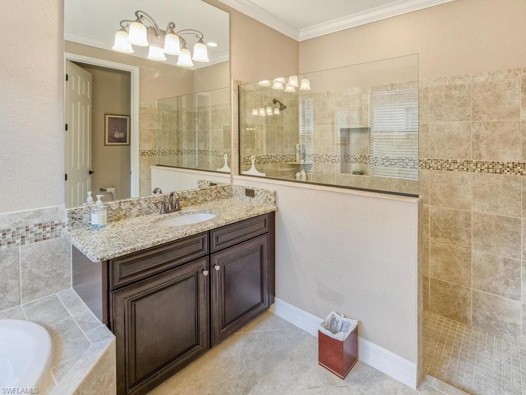 9491 Piacere WAY, NAPLES FL 34113-14