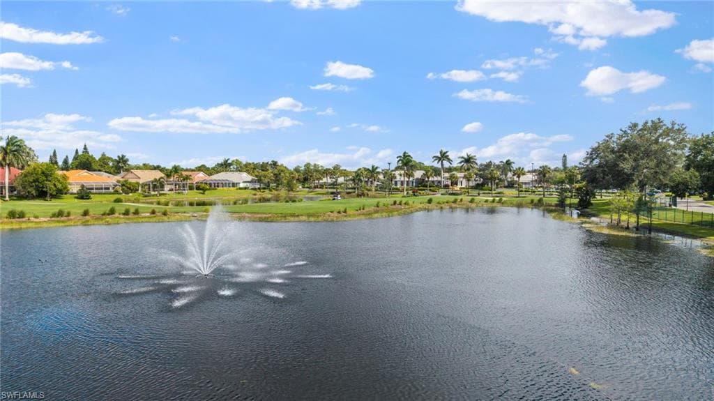 5801 Lago Villaggio WAY, NAPLES FL 34104-16
