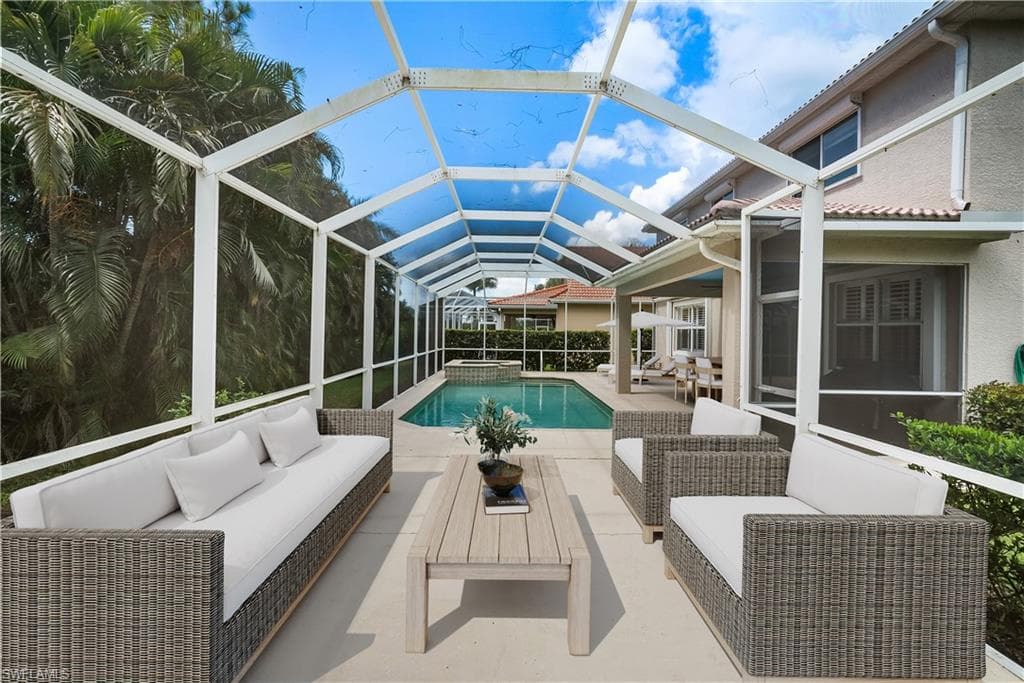 5801 Lago Villaggio WAY, NAPLES FL 34104-11