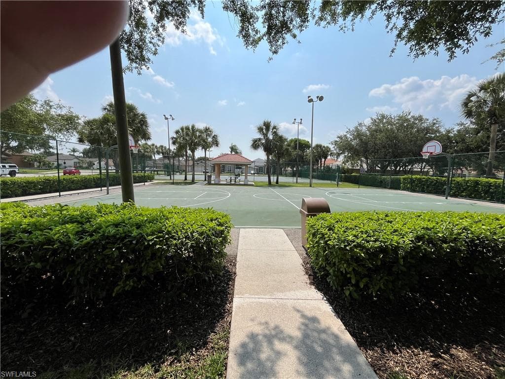 366 Burnt Pine DR, NAPLES FL 34119-33