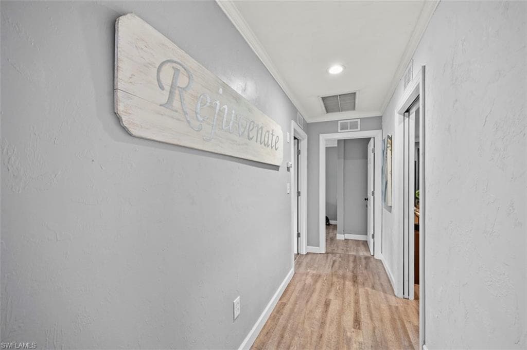 4302 Parrot AVE, NAPLES FL 34104-28