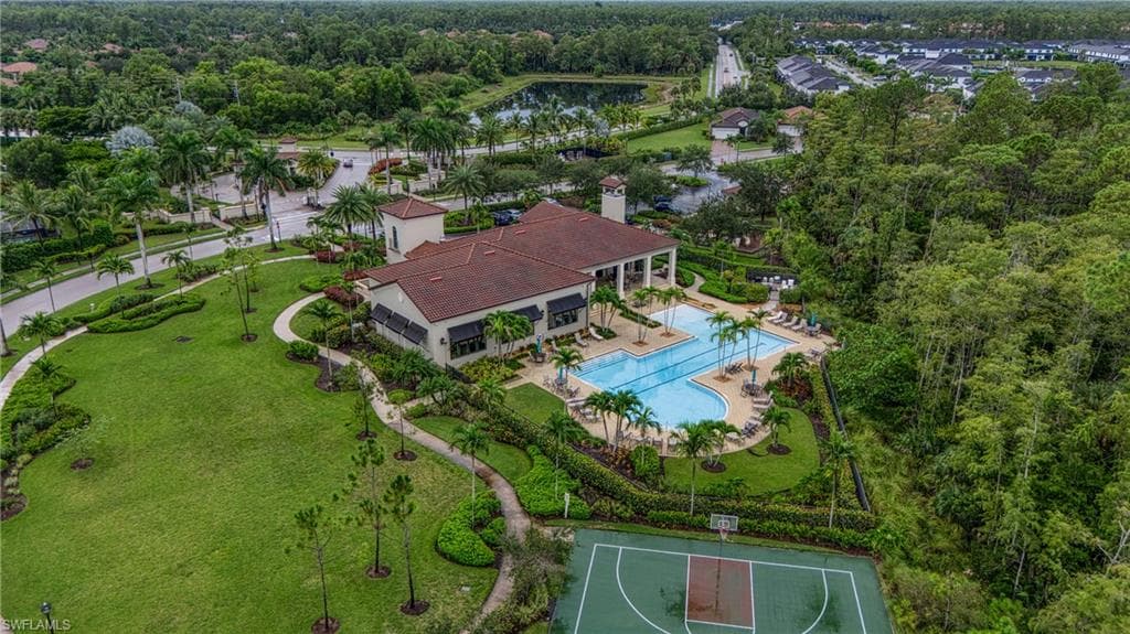 4228 Raffia Palm CIR, NAPLES FL 34119-37