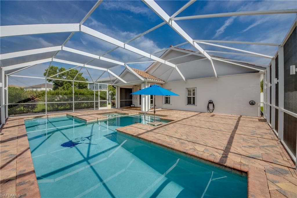 2060 Cape Heather CIR, CAPE CORAL FL 33991-28