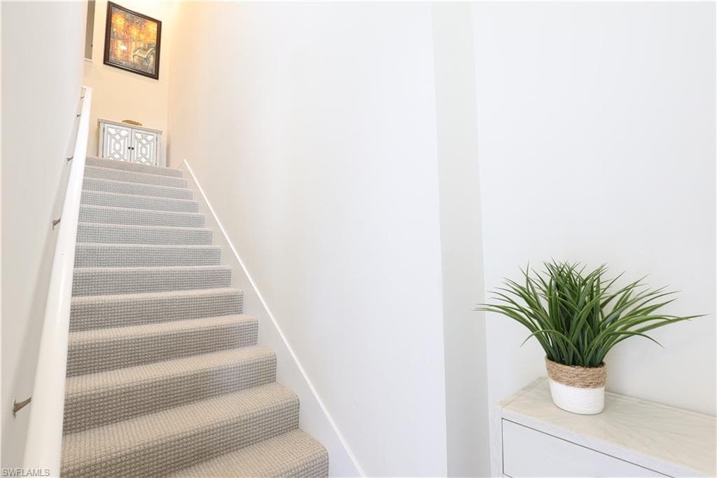 2311 Sawyers Hill RD # 805, NAPLES FL 34120-25