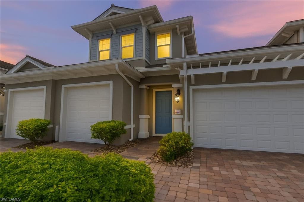 2311 Sawyers Hill RD # 805, NAPLES FL 34120-2