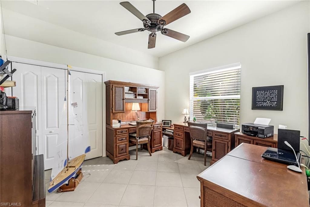 1911 SE 35th ST, CAPE CORAL FL 33904-20