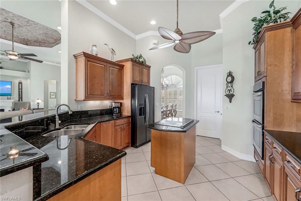 1911 SE 35th ST, CAPE CORAL FL 33904-11