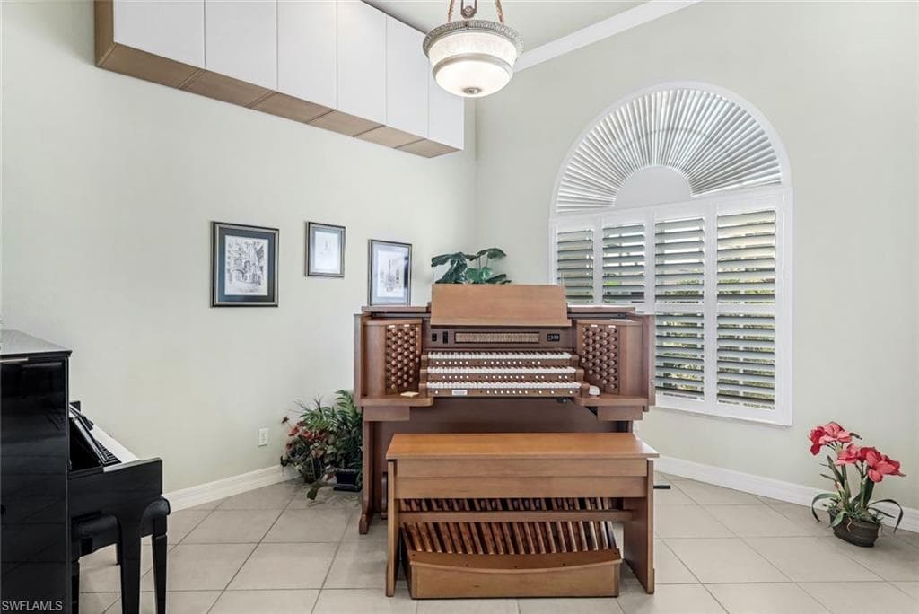 1911 SE 35th ST, CAPE CORAL FL 33904-15