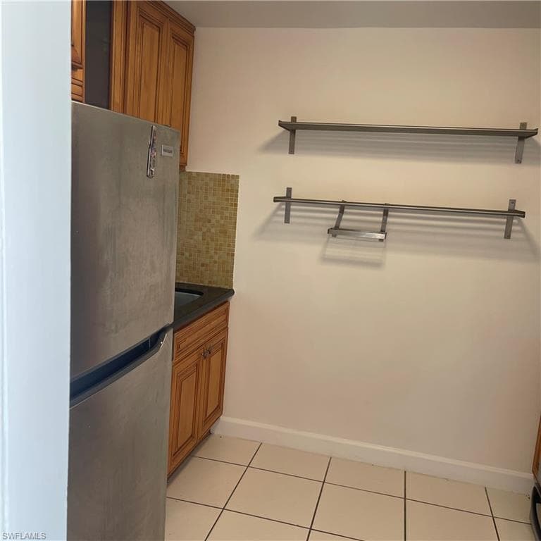 3527 NE 168 ST # 204, NORTH MIAMI BEACH FL 33160-21