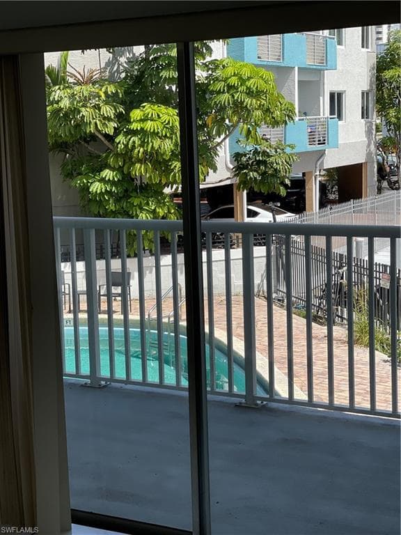 3527 NE 168 ST # 204, NORTH MIAMI BEACH FL 33160-13