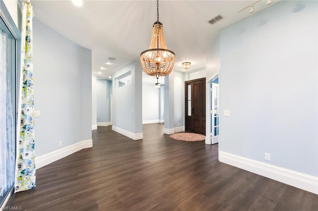 2257 Valencia Lakes CIR, NAPLES FL 34120-15