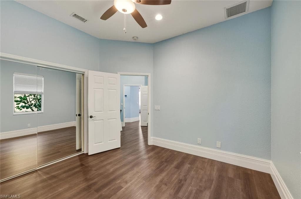 2257 Valencia Lakes CIR, NAPLES FL 34120-35
