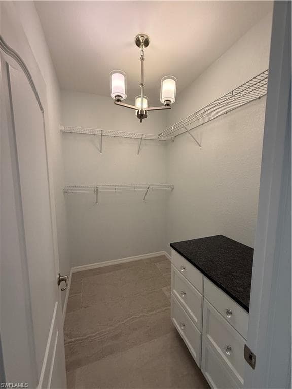 9317 Woodhurst DR, NAPLES FL 34120-17