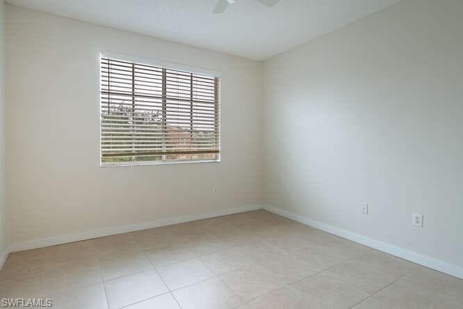 1220 Reserve WAY # 305, NAPLES FL 34105-13