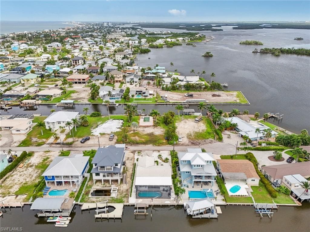 268 Ibis ST-32