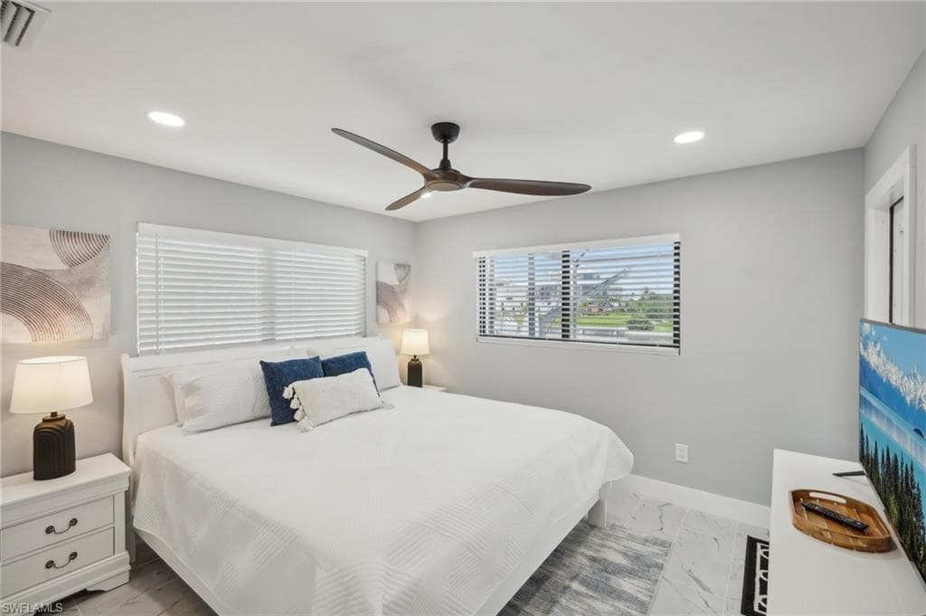 268 Ibis ST-13