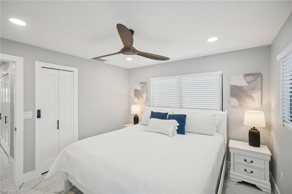 268 Ibis ST-14