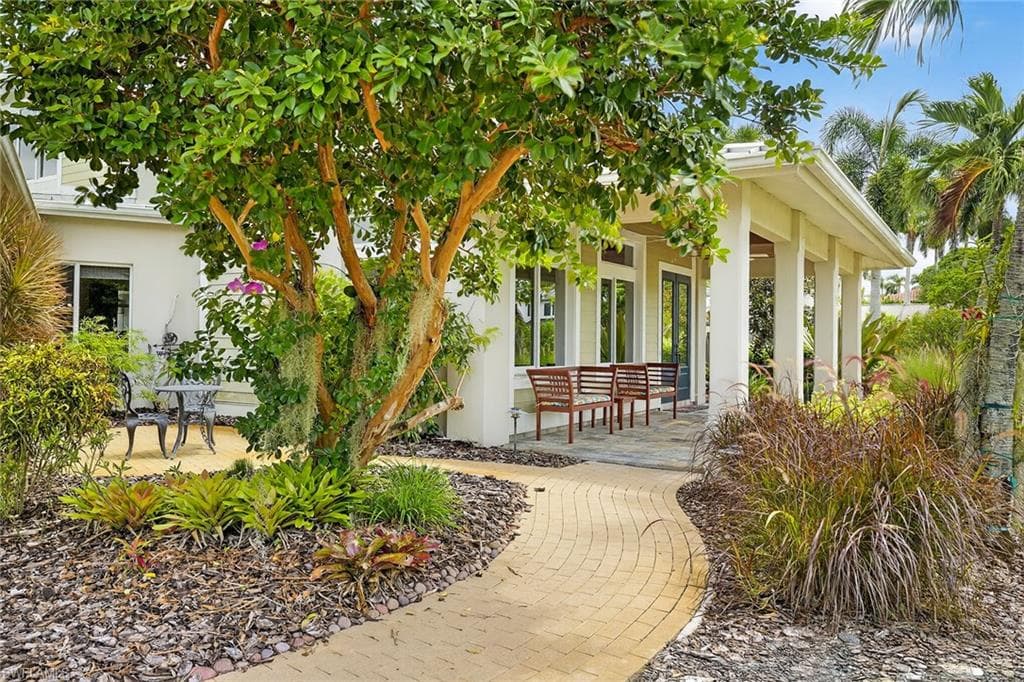 1321 Hanton AVE, FORT MYERS FL 33901-2