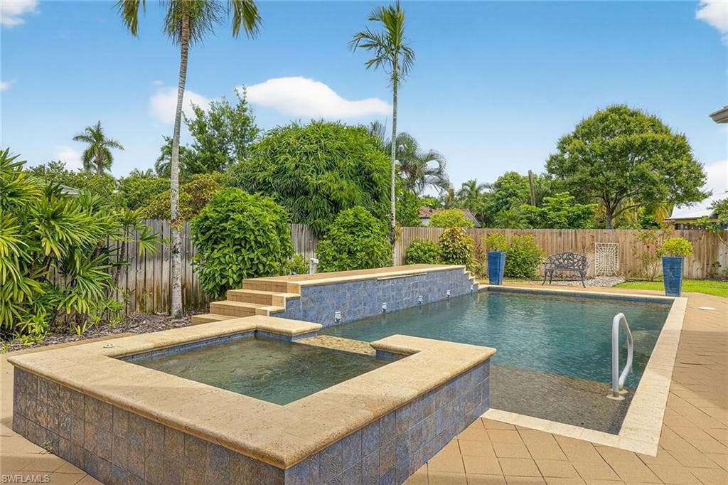 1321 Hanton AVE, FORT MYERS FL 33901-34