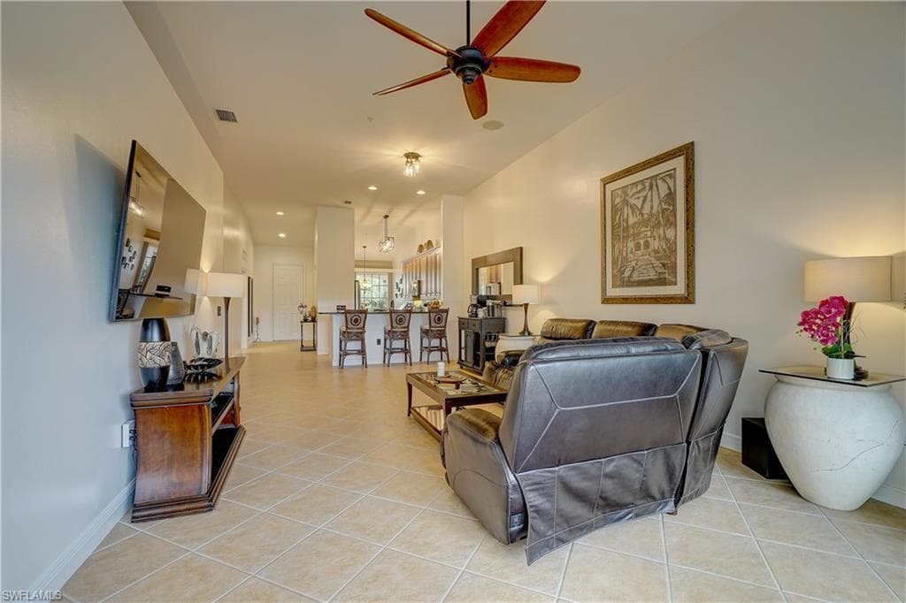 11081 Corsia Trieste WAY # 204, BONITA SPRINGS FL 34135-4