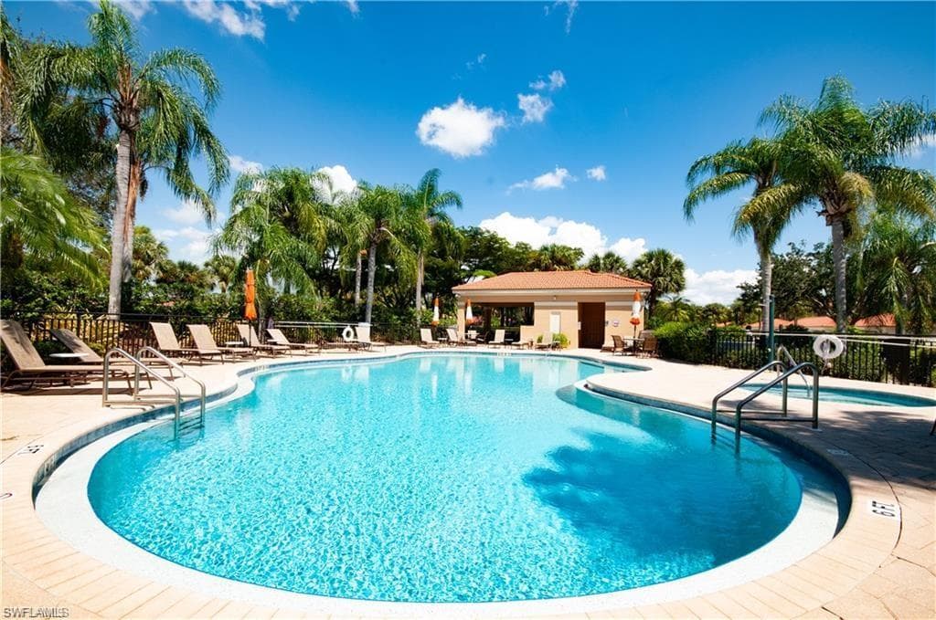 11081 Corsia Trieste WAY # 204, BONITA SPRINGS FL 34135-23