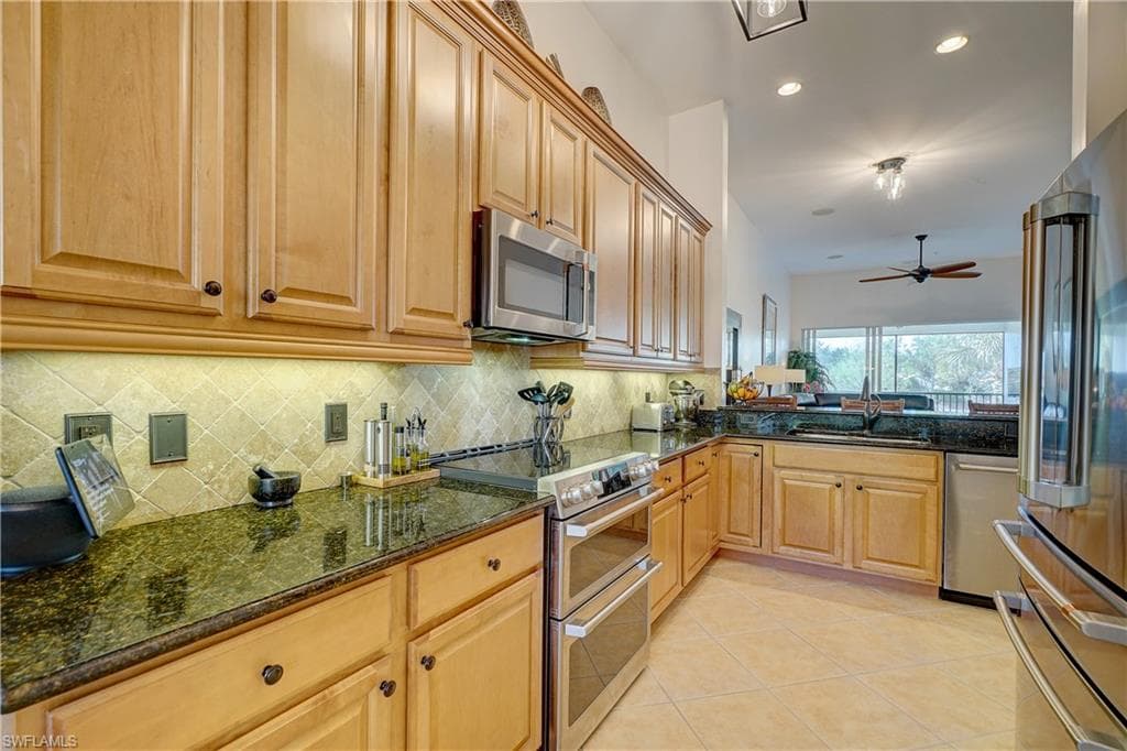 11081 Corsia Trieste WAY # 204, BONITA SPRINGS FL 34135-7