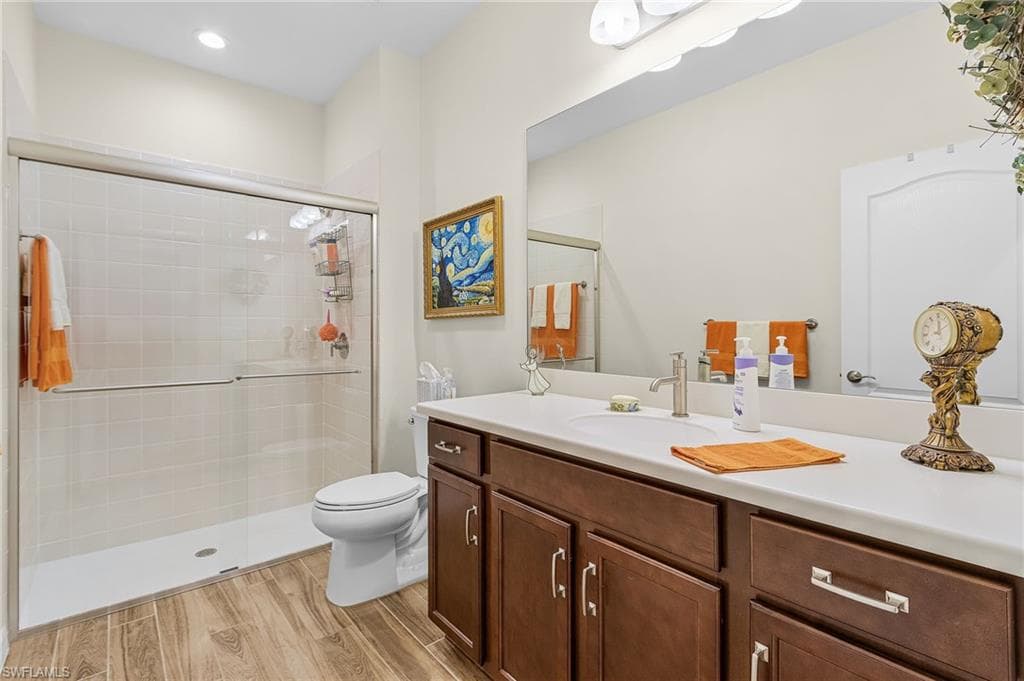 19751 Coconut Harbor CIR, FORT MYERS FL 33908-18